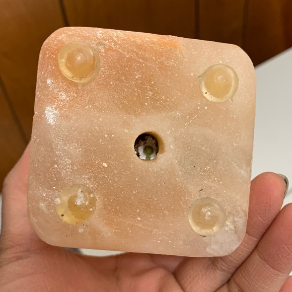 Himalayan Salt Candle Holder Heart EUC - Picture 6 of 6
